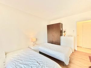 19055045-Ferienwohnung-4-Cannes-300x225-5