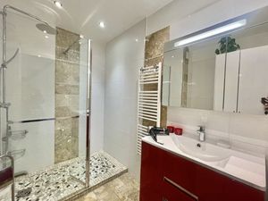 19067184-Ferienwohnung-2-Cannes-300x225-1