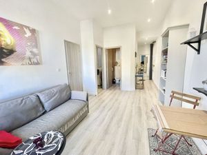 19394922-Ferienwohnung-4-Cannes-300x225-4