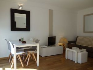 21681633-Ferienwohnung-4-Cannes-300x225-2