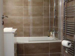 21681633-Ferienwohnung-4-Cannes-300x225-4