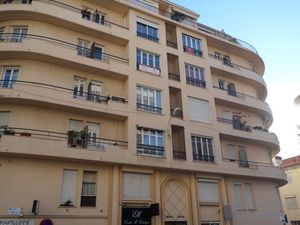 21941127-Ferienwohnung-4-Cannes-300x225-4