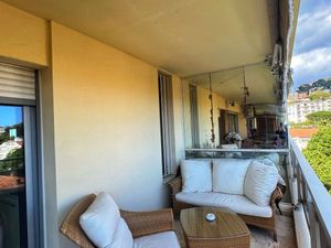 21941129-Ferienwohnung-4-Cannes-300x225-0