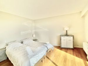 22203821-Ferienwohnung-6-Cannes-300x225-5