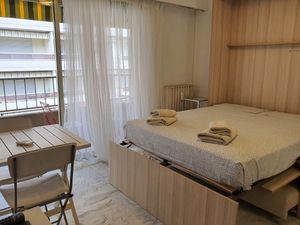 23091805-Ferienwohnung-2-Cannes-300x225-5