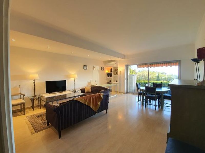 23426491-Ferienwohnung-6-Cannes-800x600-1