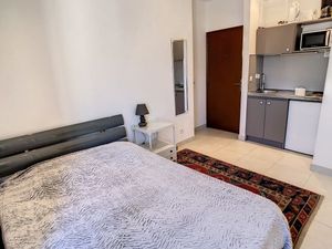 23529029-Ferienwohnung-2-Cannes-300x225-0