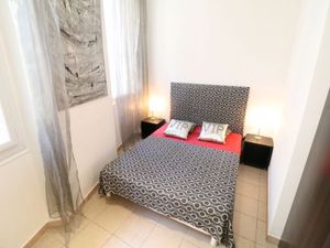 23545068-Ferienwohnung-4-Cannes-300x225-4