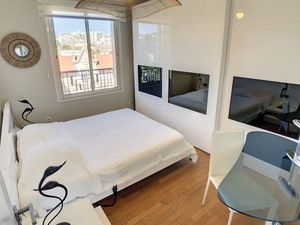 23545075-Ferienwohnung-4-Cannes-300x225-4