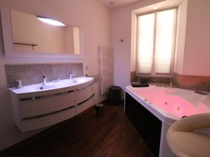 23545083-Ferienwohnung-4-Cannes-300x225-3