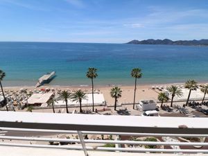 23545078-Ferienwohnung-4-Cannes-300x225-2