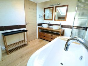 23545071-Ferienwohnung-2-Cannes-300x225-4