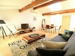 23545071-Ferienwohnung-2-Cannes-300x225-1