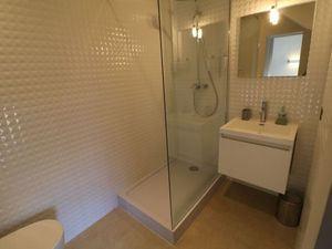 23545090-Ferienwohnung-7-Cannes-300x225-0