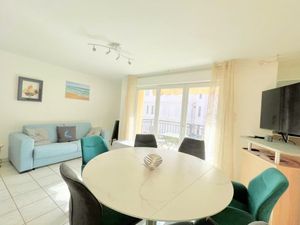 23552095-Ferienwohnung-6-Cannes-300x225-1