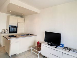 23565169-Ferienwohnung-4-Cannes-300x225-4