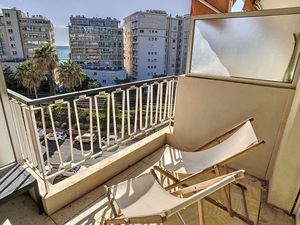 23692121-Ferienwohnung-4-Cannes-300x225-3