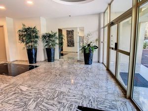 23692121-Ferienwohnung-4-Cannes-300x225-4