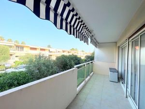 23699831-Ferienwohnung-4-Cannes-300x225-1