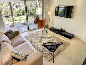 23826841-Ferienwohnung-4-Cannes-300x225-2