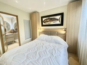 23967319-Ferienwohnung-5-Cannes-300x225-2