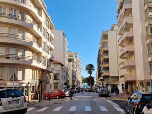 23969116-Ferienwohnung-2-Cannes-300x225-2