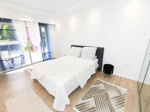 23972079-Ferienwohnung-4-Cannes-300x225-4