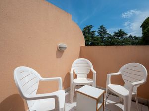 23842744-Ferienwohnung-6-Cannes-300x225-3