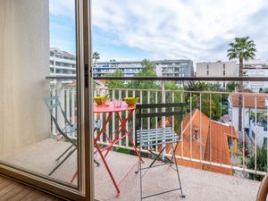 23855681-Ferienwohnung-2-Cannes-300x225-0