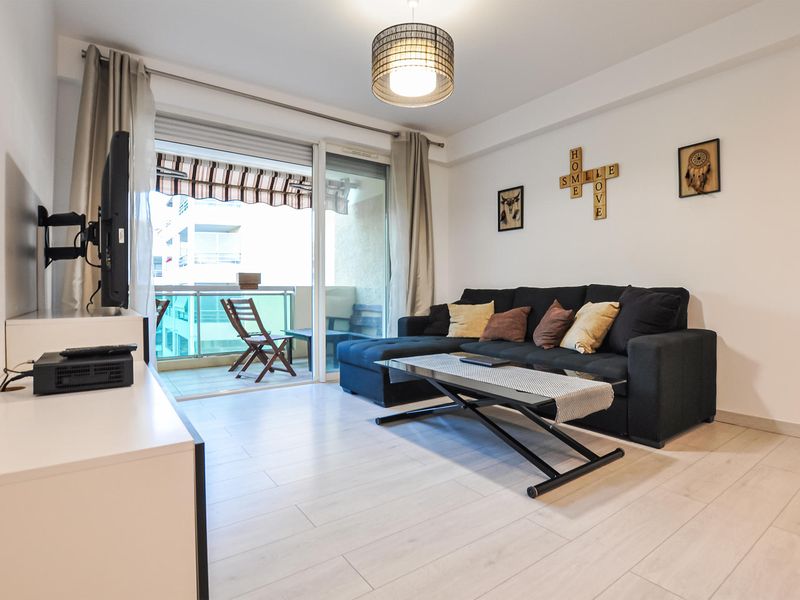 23748956-Ferienwohnung-4-Cannes-800x600-0