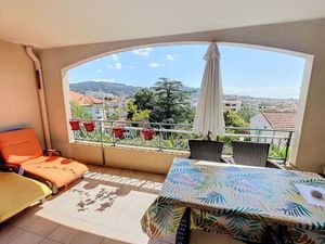 24044659-Ferienwohnung-6-Cannes-300x225-2