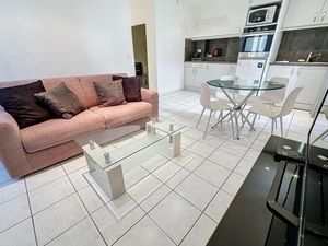 23545070-Ferienwohnung-4-Cannes-300x225-2