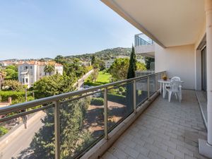 23836662-Ferienwohnung-2-Cannes-300x225-1