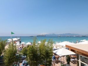 23545087-Ferienwohnung-2-Cannes-300x225-2