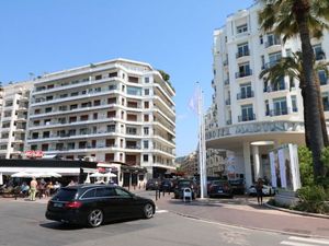 23545087-Ferienwohnung-2-Cannes-300x225-3