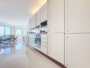 23545087-Ferienwohnung-2-Cannes-300x225-5