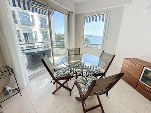 23545087-Ferienwohnung-2-Cannes-300x225-3