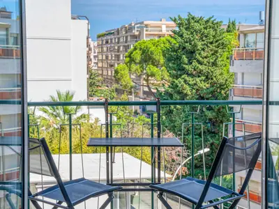 Ferienwohnung für 5 Personen (64 m²) in Cannes 2/10