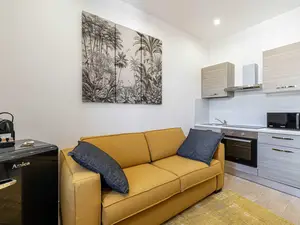 Ferienwohnung für 3 Personen (14 m²) in Cannes