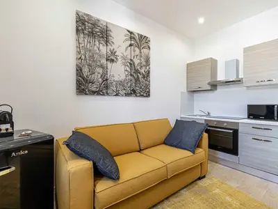 Ferienwohnung für 3 Personen (14 m²) in Cannes 1/5
