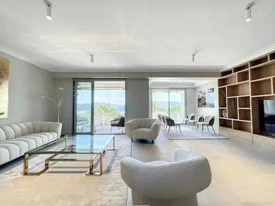 Ferienwohnung für 4 Personen (97 m²) in Cannes 1/10