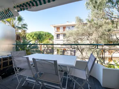 Ferienwohnung für 4 Personen (60 m²) in Cannes 1/8