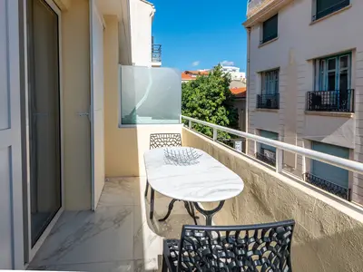 Ferienwohnung für 3 Personen (31 m²) in Cannes 6/10