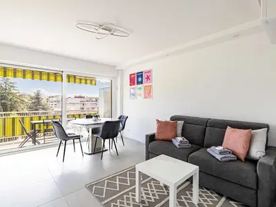 Ferienwohnung für 5 Personen (45 m²) in Cannes 3/10