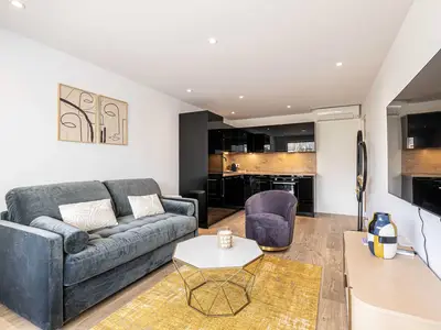 Ferienwohnung für 7 Personen (80 m²) in Cannes 1/10