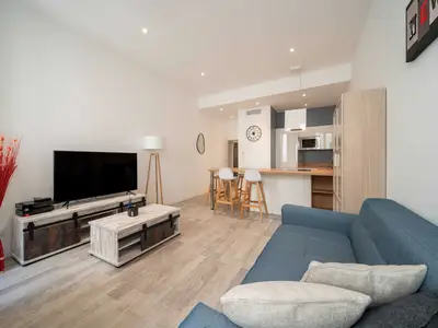 Ferienwohnung für 5 Personen (41 m²) in Cannes 1/9