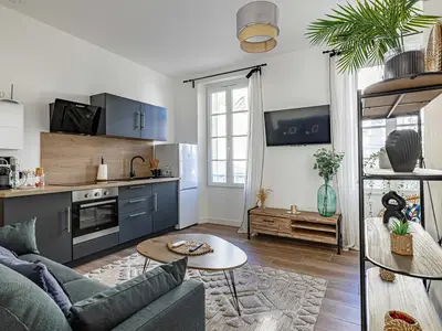 Ferienwohnung für 7 Personen (41 m²) in Cannes 2/9