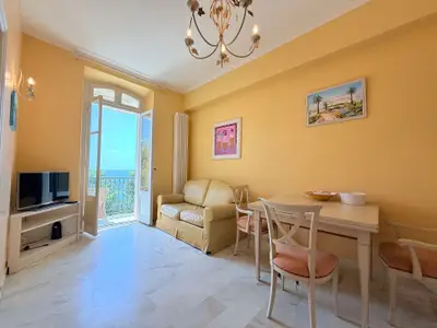 Ferienwohnung für 2 Personen (48 m²) in Cannes 3/10