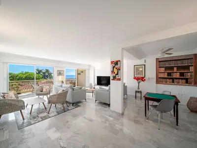 Ferienwohnung für 7 Personen (155 m²) in Cannes 1/10