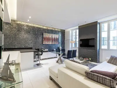 Ferienwohnung für 3 Personen (36 m²) in Cannes 1/10